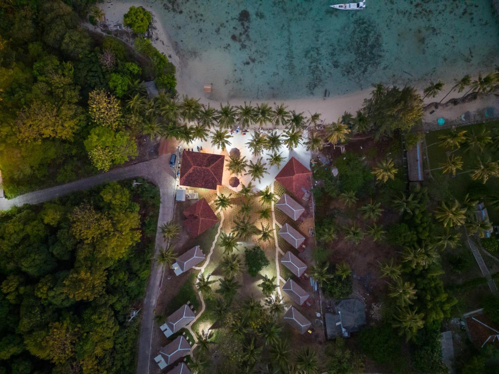 Eco Casa Ξενοδοχείο Karimunjawa Εξωτερικό φωτογραφία