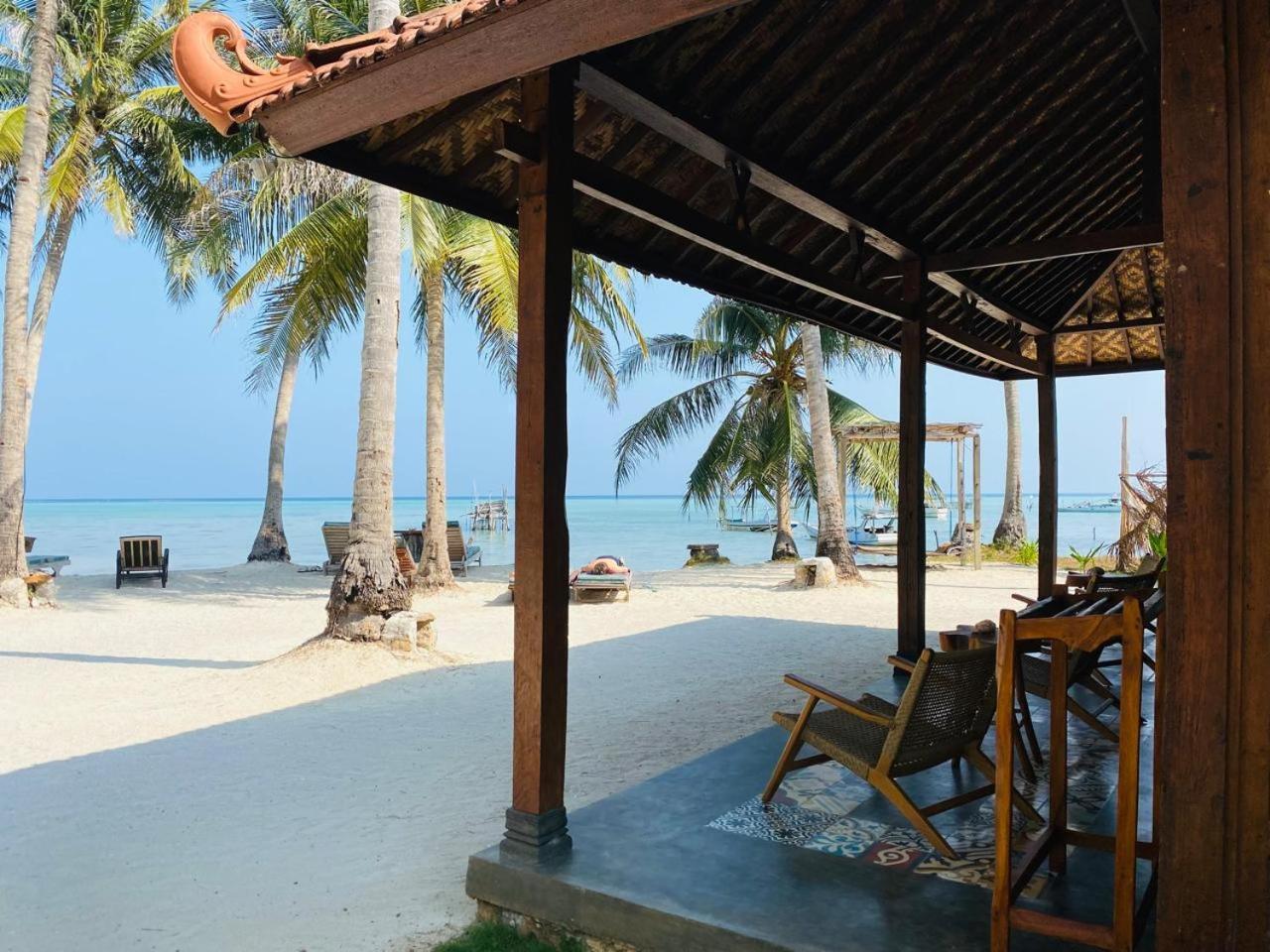 Eco Casa Ξενοδοχείο Karimunjawa Εξωτερικό φωτογραφία